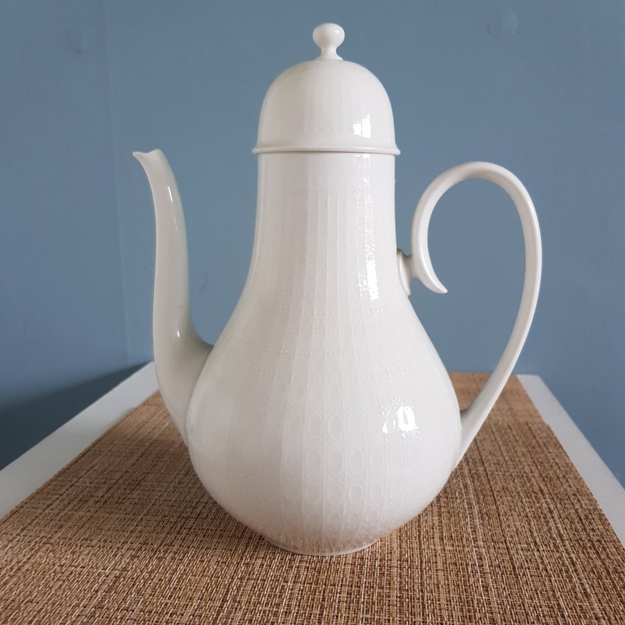 Rosenthal Germany Kaffe kanna .Design Björn Winnblad ca.1960.