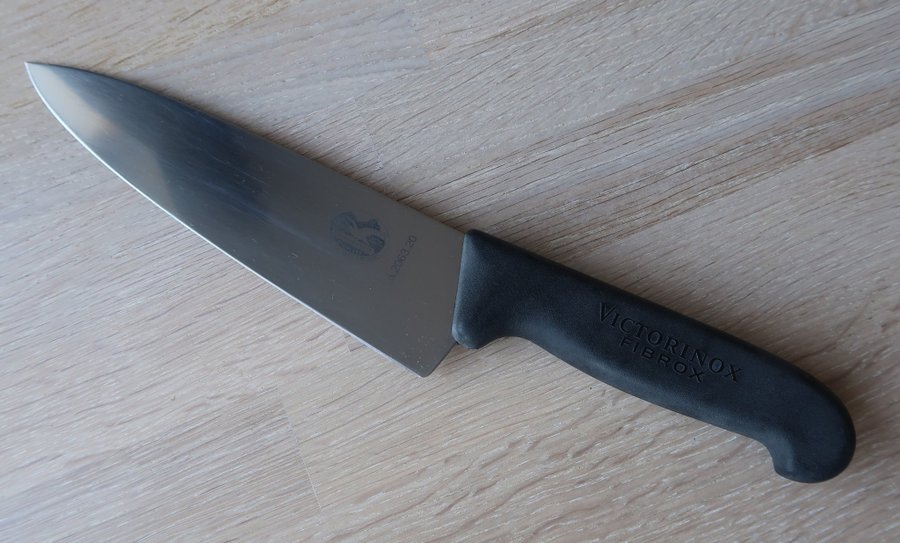 Victorinox kockkniv 20 cm