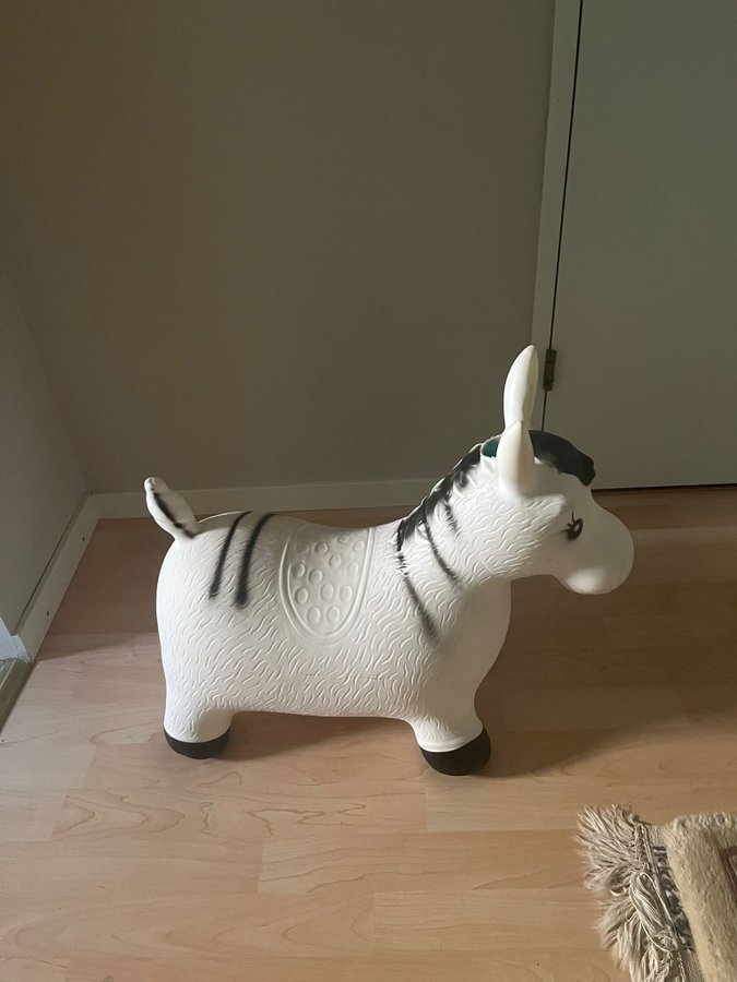 Hopphäst Zebra