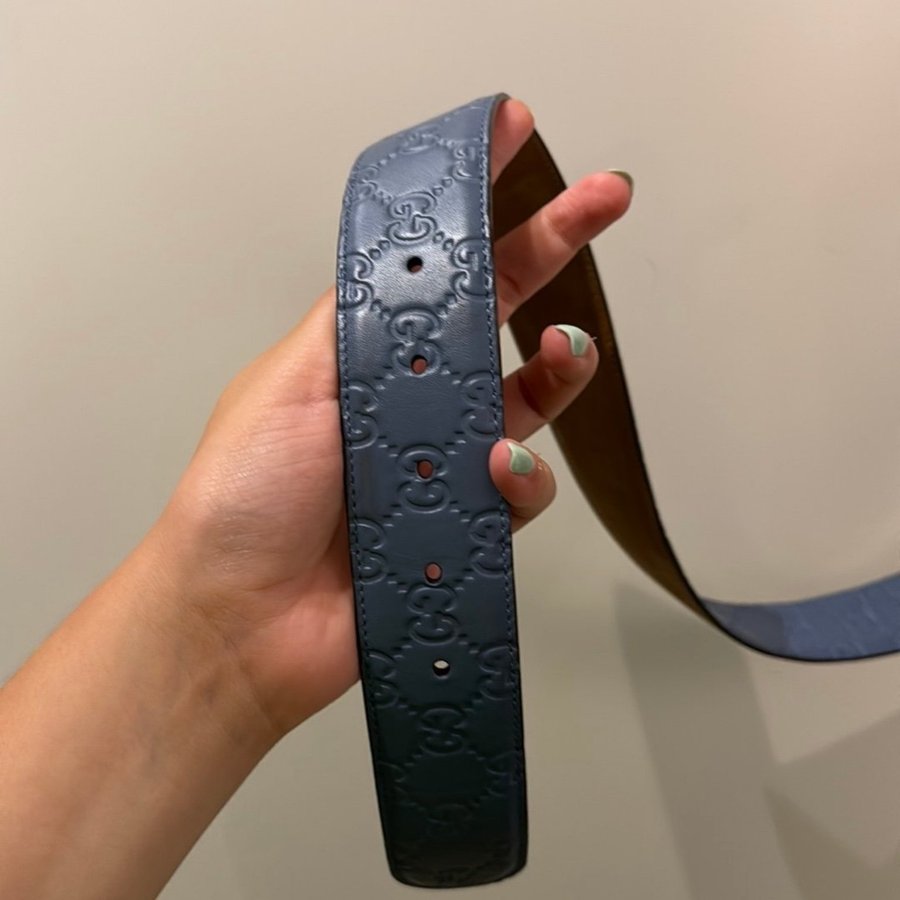 GUCCI SIGNATURE LEATHER BELT (BLUE/SILVER)