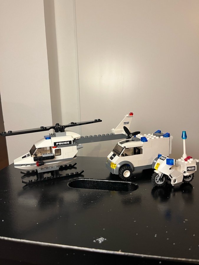 Lego City - Police Station (7237)