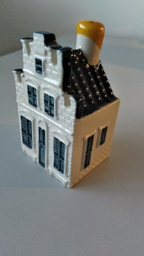 KLM Airlines Delft House Bols Blue #76 - tom