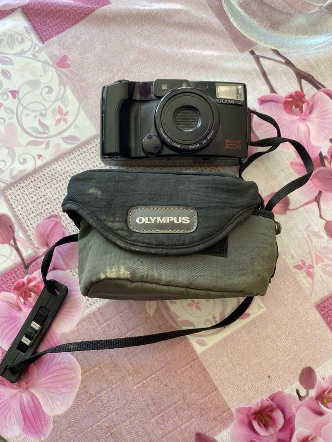 Olympus Multi-AF Zoom Kamera