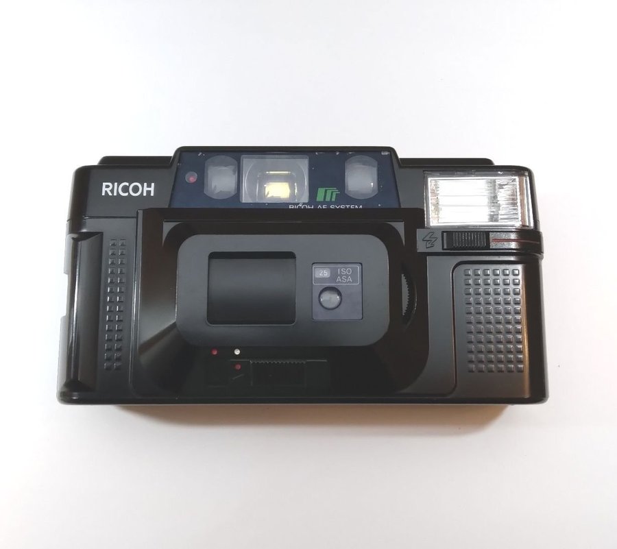 Ricoh FF-3 AF compact point  shoot film camera