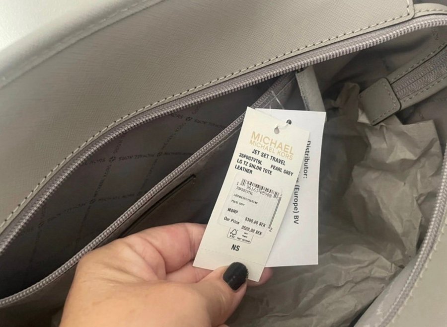 Michael Kors Jet set travel Grå