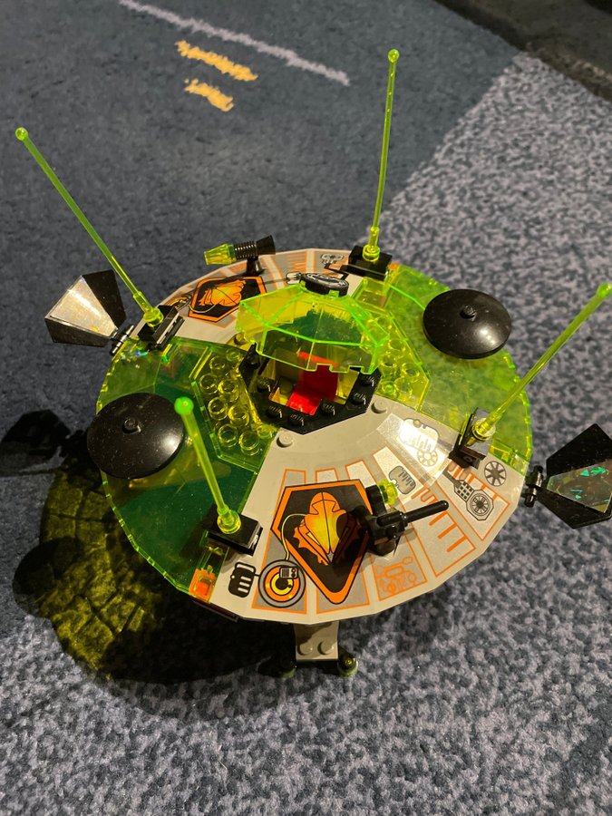 Lego space ufo 6900