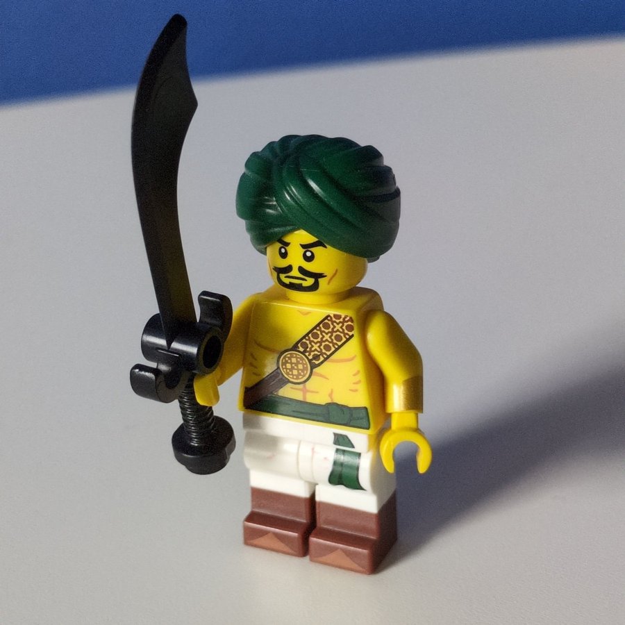 LEGO CMF SERIES 16 Desert Warrior