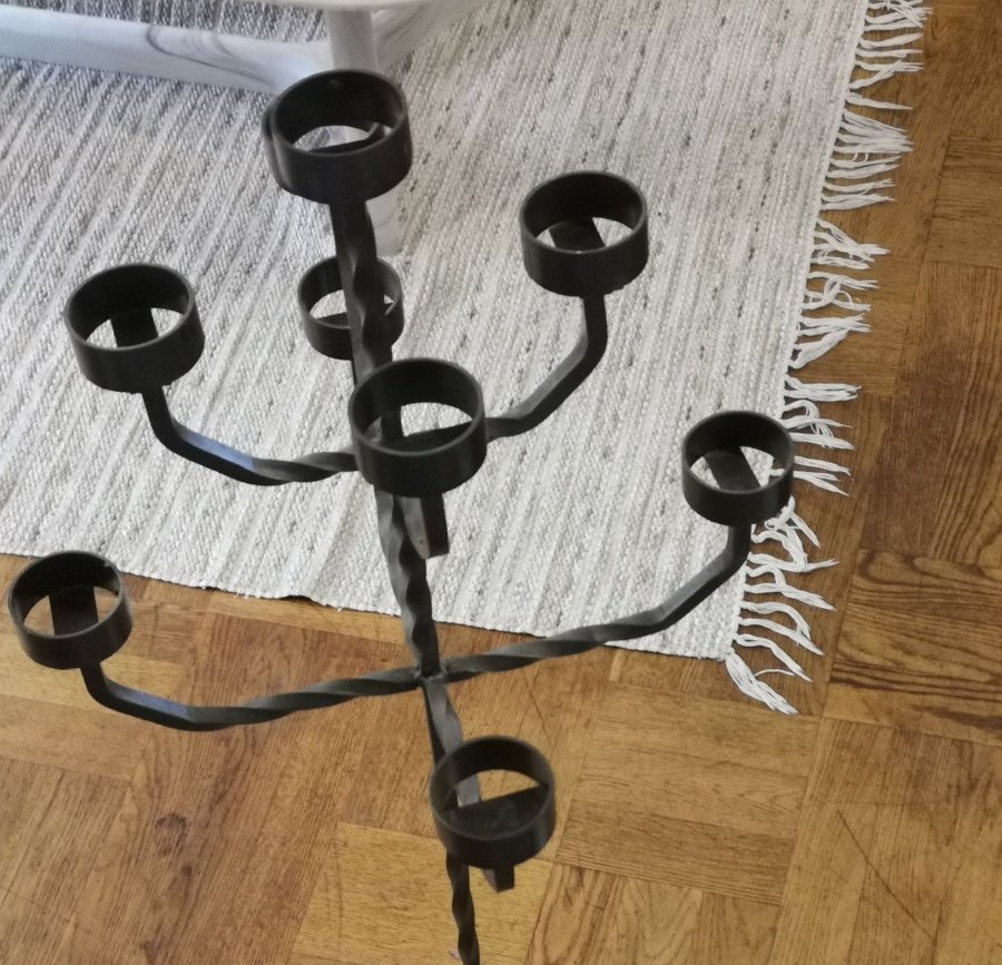 Ljusstake i metall