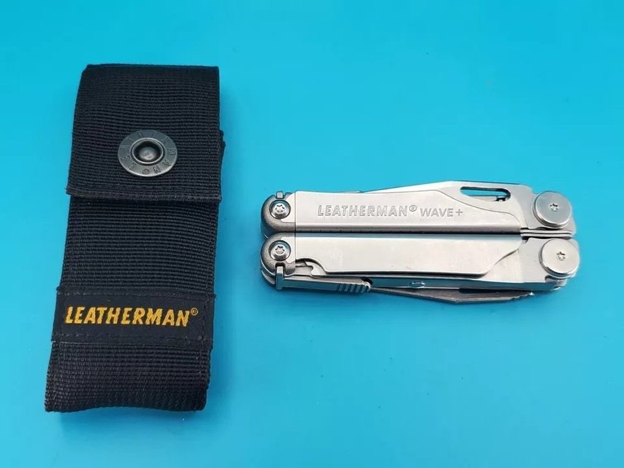 Leatherman Wave+ med fodral. 25 års garanti. 18 funktioner. Utbytbara slitdelar.