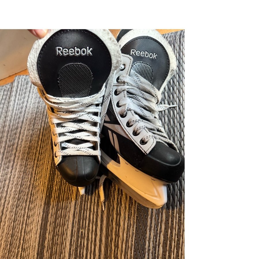 Ishockey skridskor Reebok Endure II storlek 37