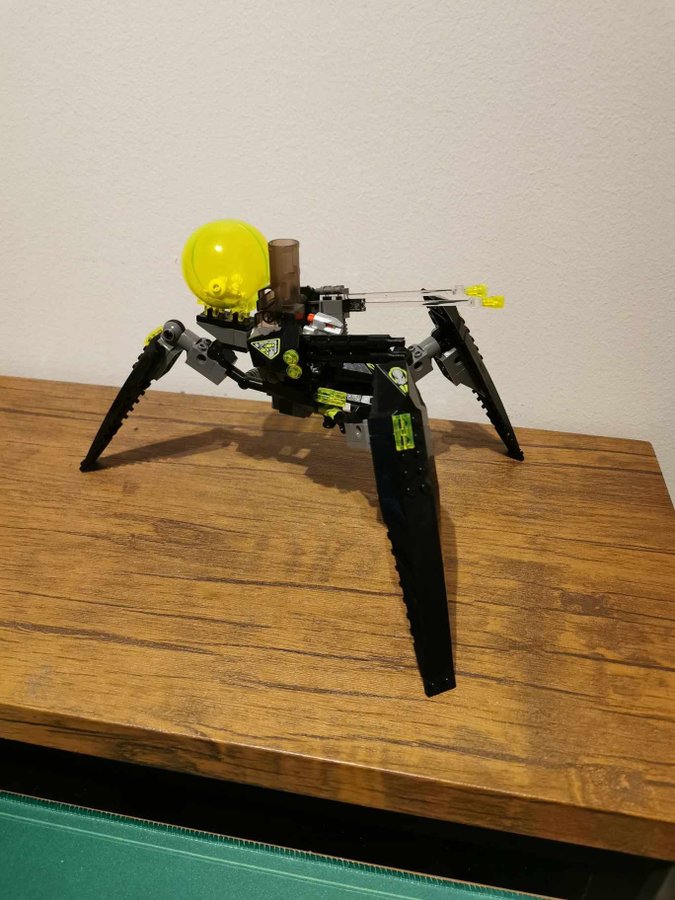 LEGO Exo-Force 8104 - Shadow Crawler