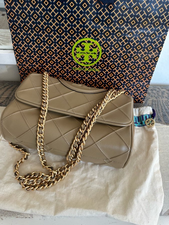 Tory Burch Fleming soft convertible bag