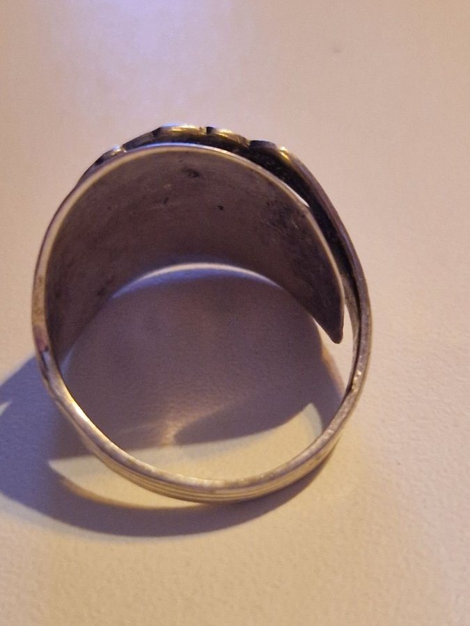 Silver ring