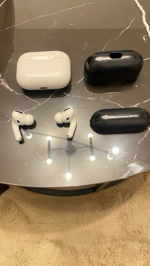 AirPods Pro A2084