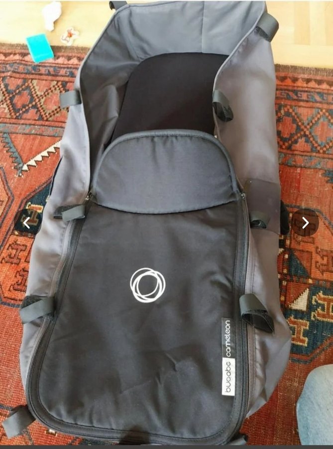 Bugaboo Cameleon3 Liggdel med dyna grå och svart