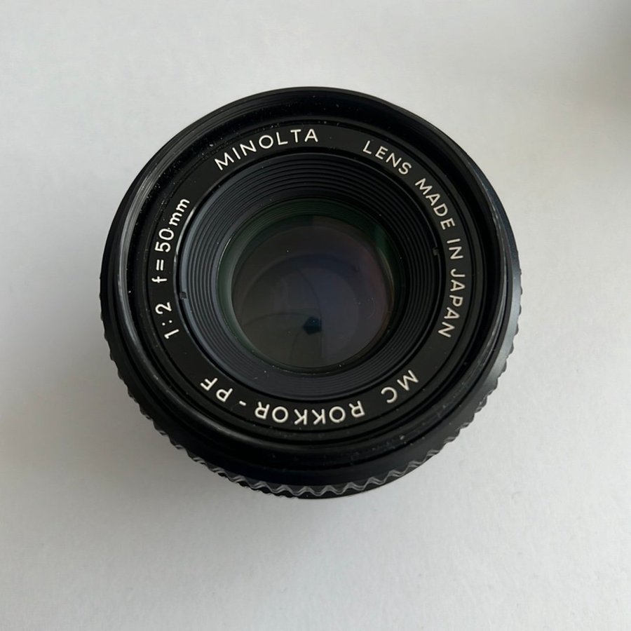 Minolta MC ROKKOR-PF 1:2 f=50mm