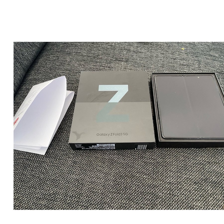 Samsung Galaxy Z Fold3 5G