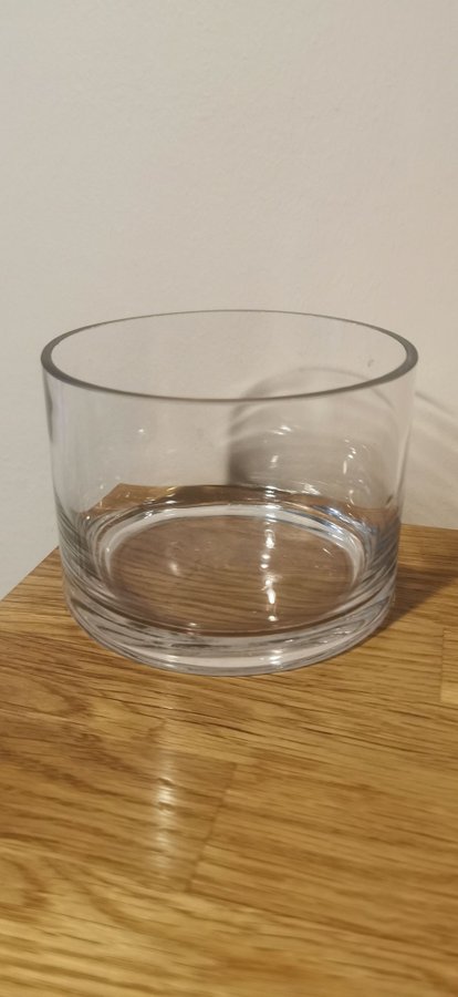 Cylindrisk skål I glas