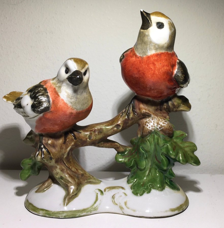 Två fåglar som sitter på en ekgren Porcelain Two Birds on Oak Branch – Germany