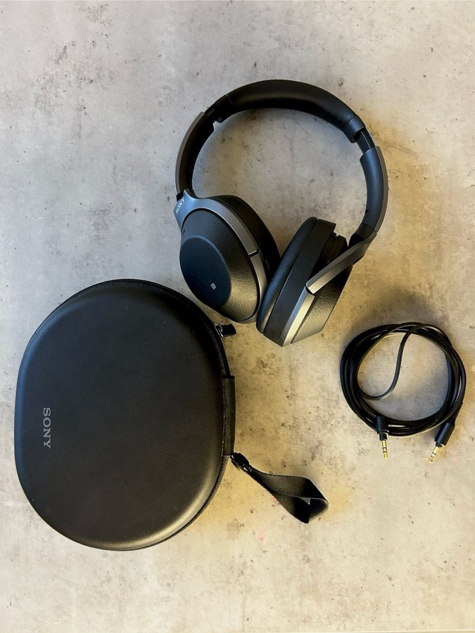 Sony WH-1000XM2