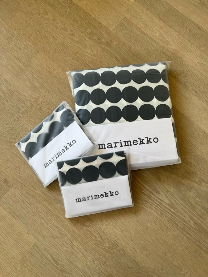 Oanvänt Påslakanset (dubbel), Marimekko ”Räsymatto”