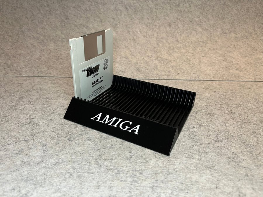 Spelställ för 25 spel till Amiga 500 1200 Commodore Atari (Floppy disks 35")