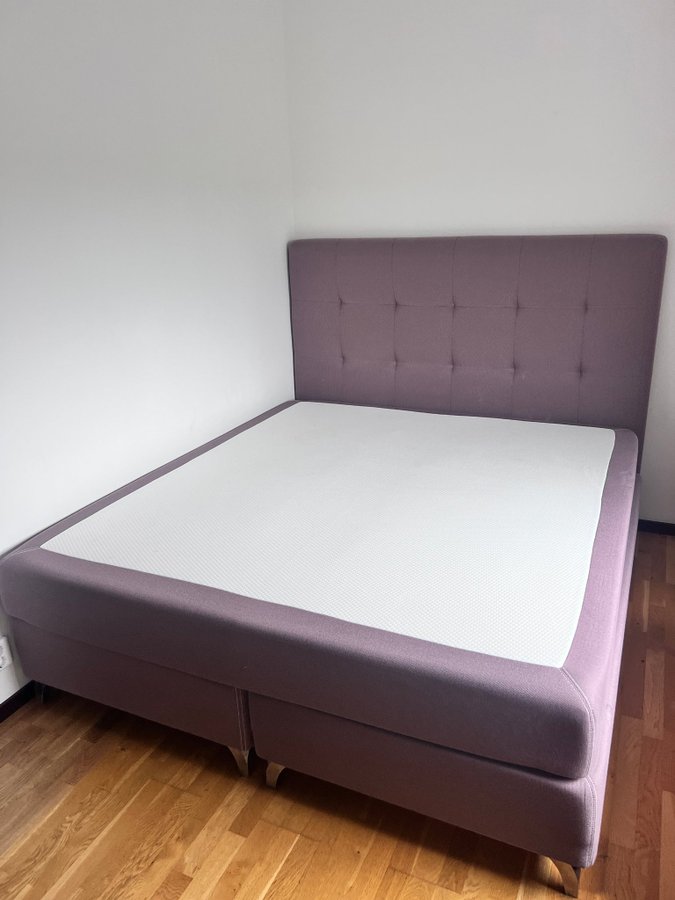 KungSangen Whole Bed with Mattress Rose color