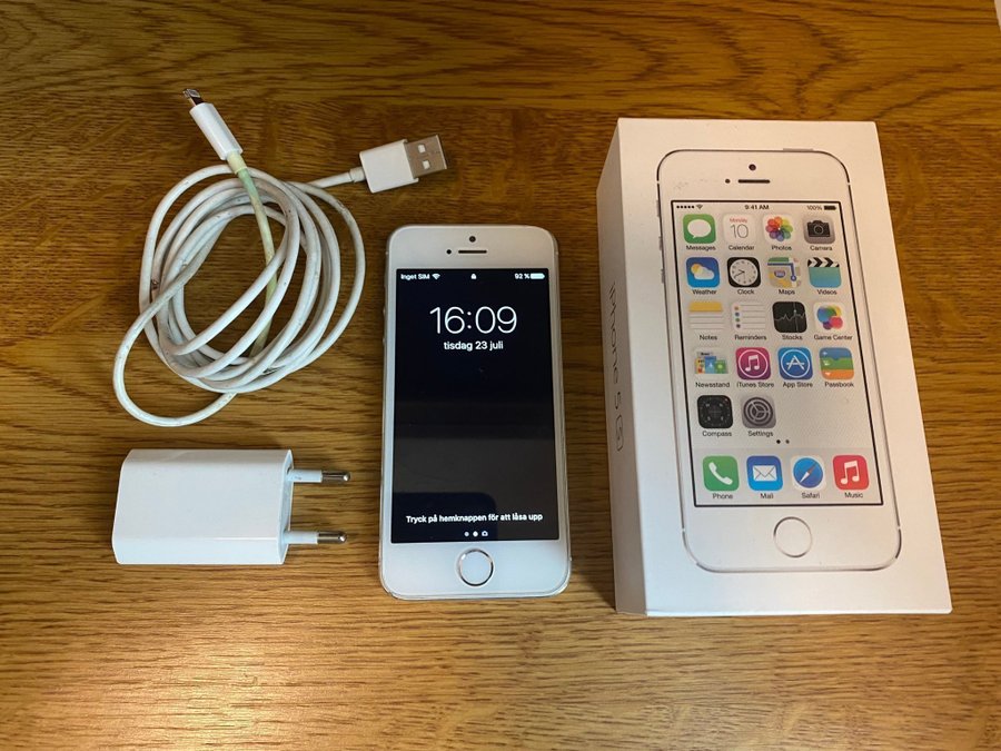 iPhone 5s Silver 16 gb