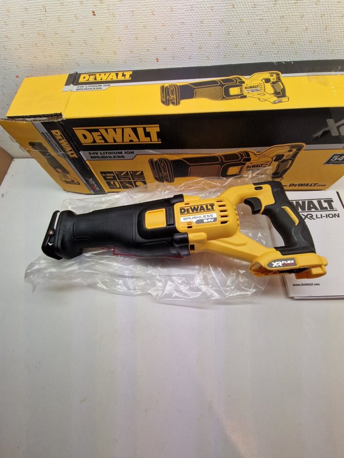 DEWALT DCS389N 54V XR FLEX