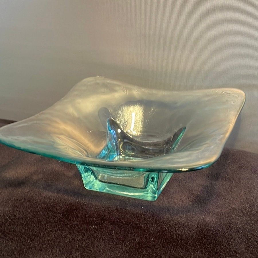 Vintage Glass fruit bowl or dish