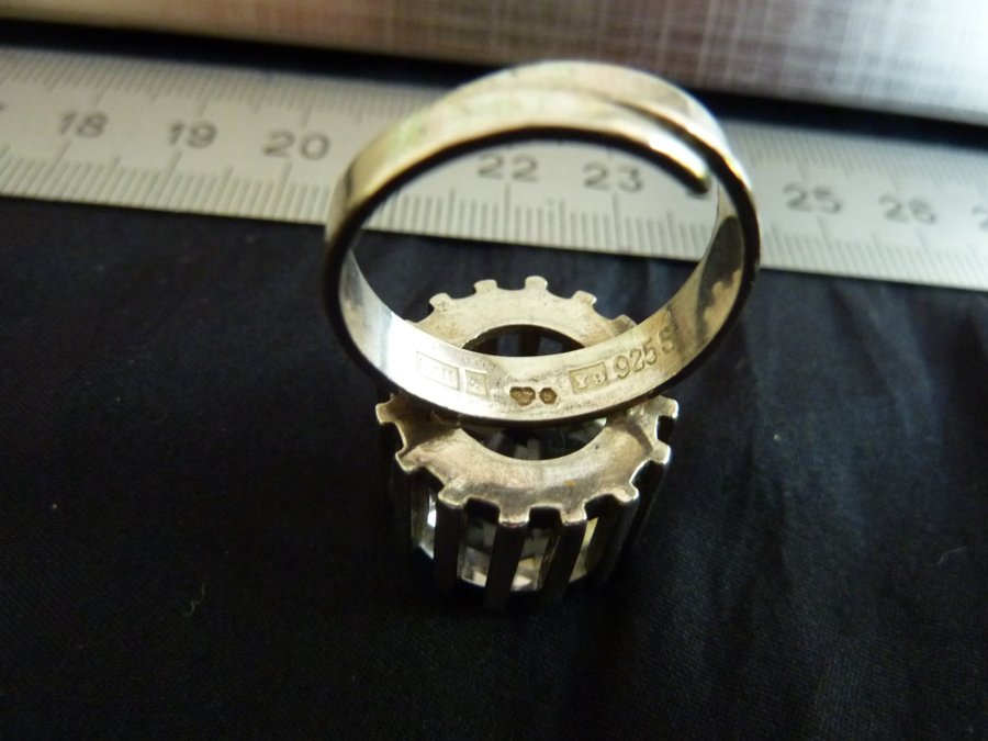 Äkta vintage fin silver ring m stor sten bergkristall st 17 design stämp BeH Y9