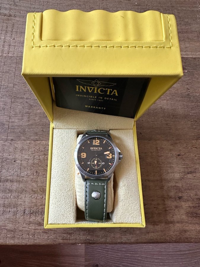 Invicta Aviator Herenhorloge Model 22529