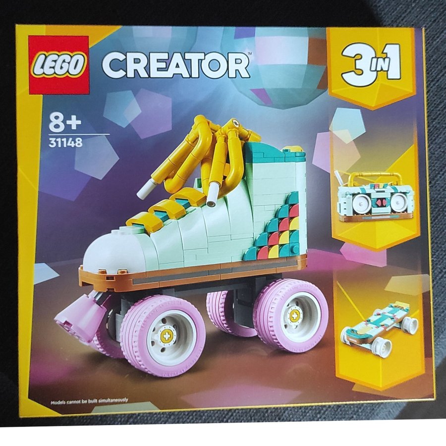 LEGO Creator 3-i-1 31148 - Rullskridskor Skateboard och Kassettbandspelare