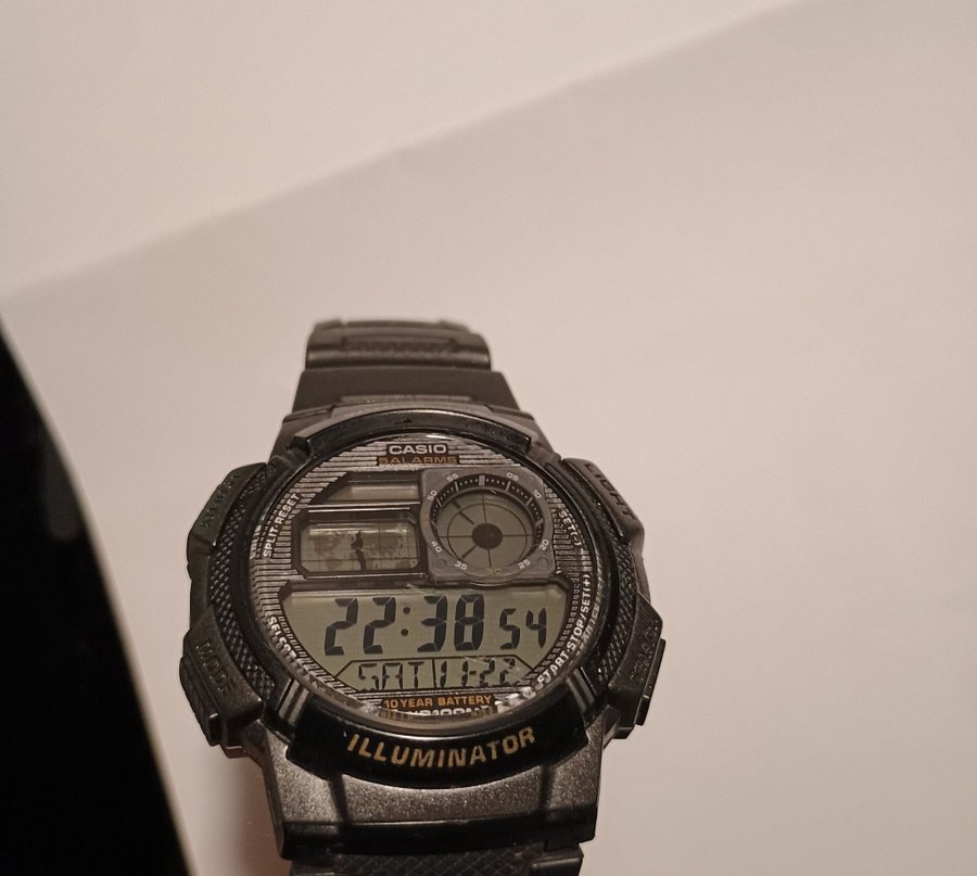 Casio WORLD TIME ILLUMINATOR klocka