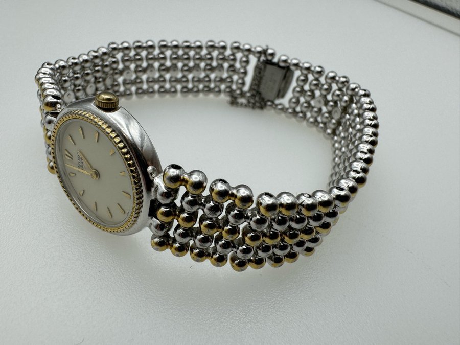 Seiko Quartz Watch for Women