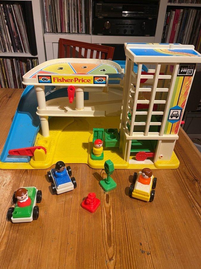 Fisher-Price Garage med bilar och figurer fisher Price retro nostalgi