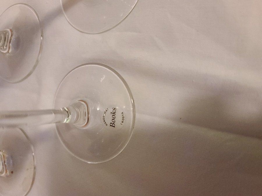 Blå champagneglas från boda