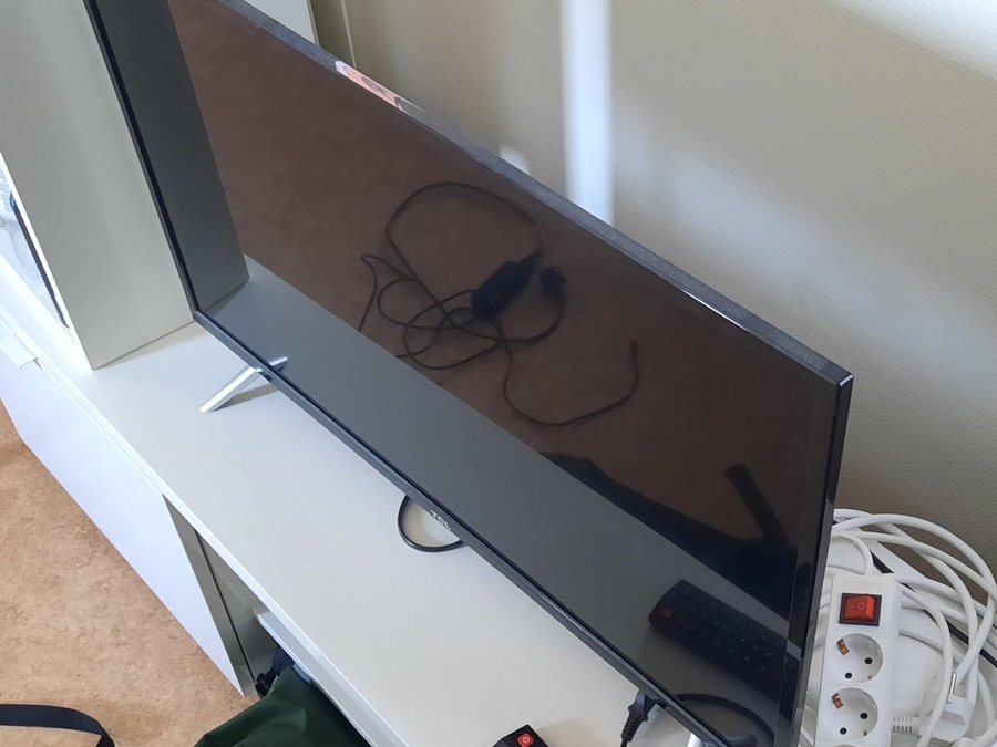 TV-skärm 32"