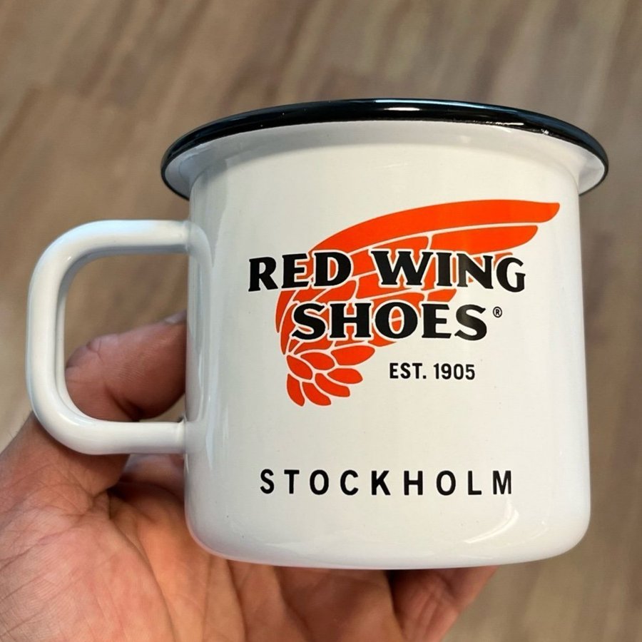 Emaljerad PLÅTMUGG RED WING SHOES STOCKHOLM!