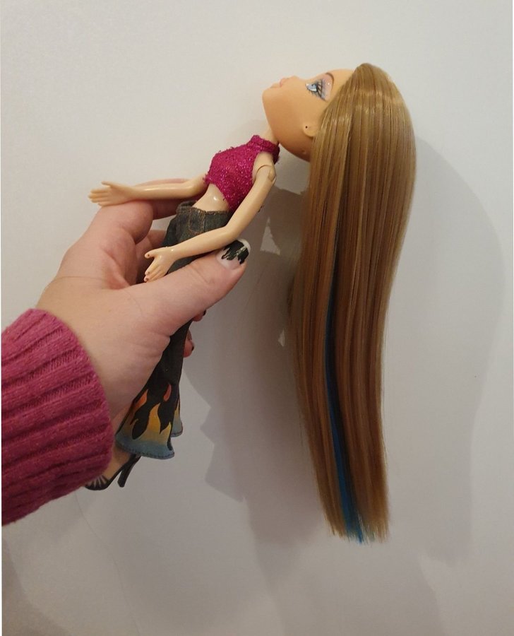 Bratz reroot långt hår