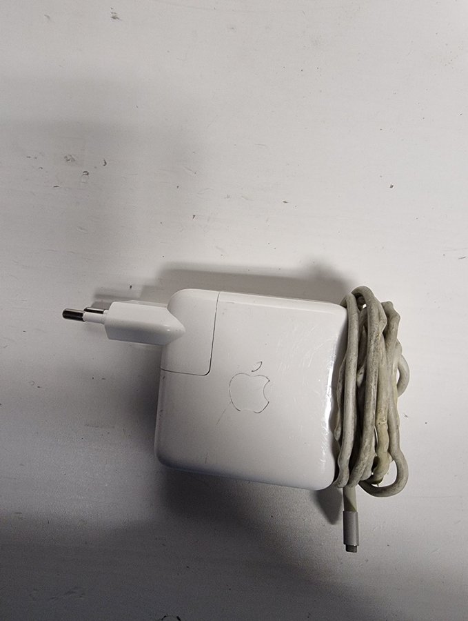 Apple 45 W MagSafe 2 strömadapter A1436