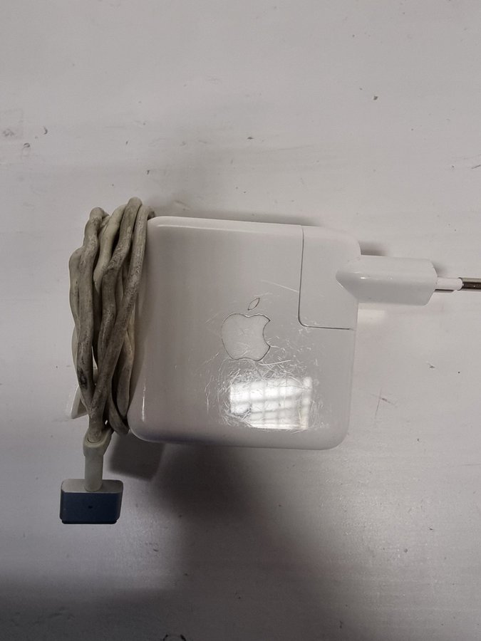 Apple 45 W MagSafe 2 strömadapter A1436