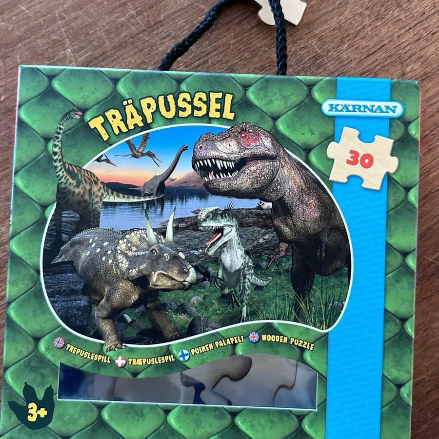 Träpussel Dinosaurie / kärnan / 3+