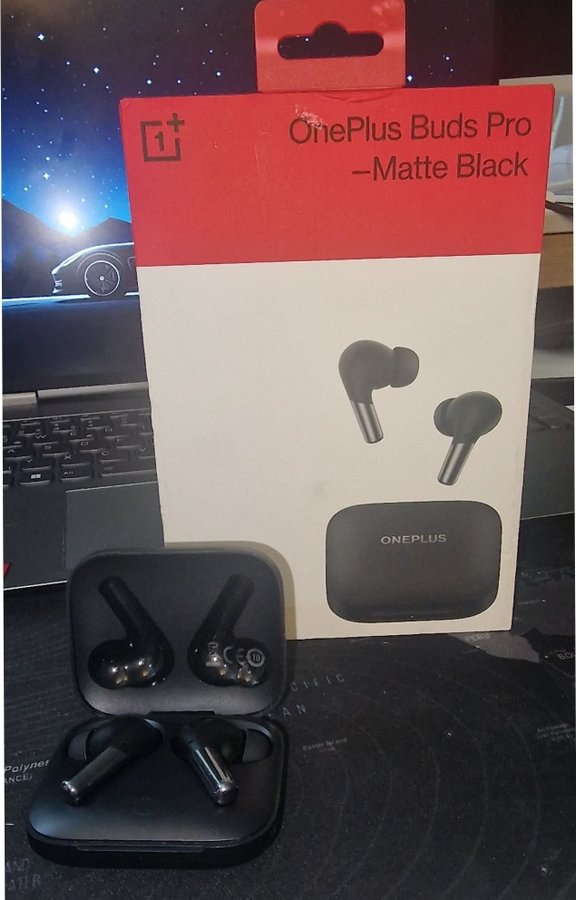 OnePlus Buds Pro - Svart