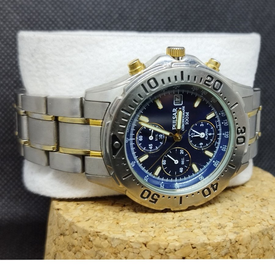 DEFEKT Pulsar 7t62-X032 Chronograph titan