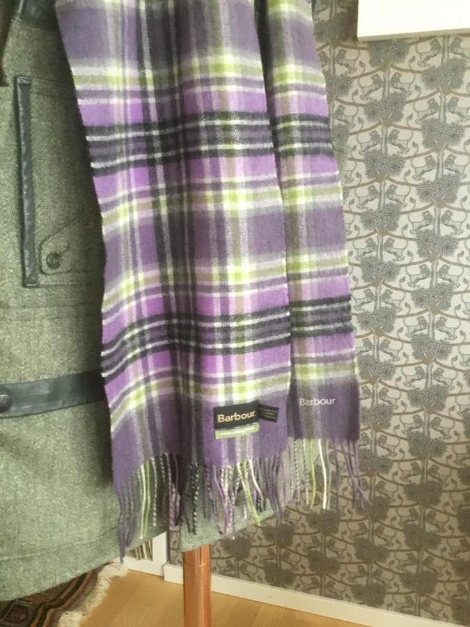 BARBOUR HALSDUK-CASHEMERE/ULL-OANVÄND-BREDD 26CM LÄNGD 170CM-HÖG KVALITET