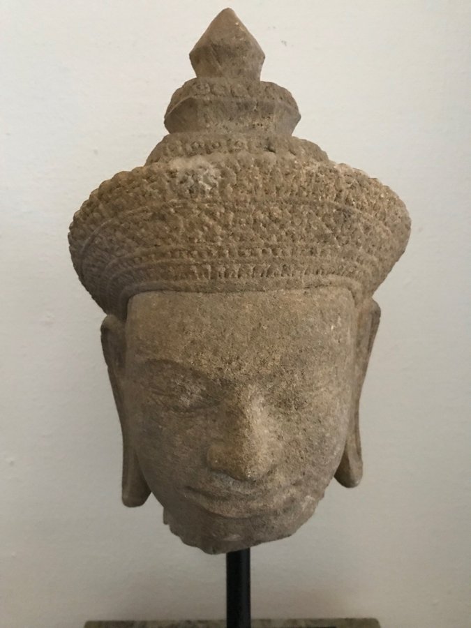 Skulptur, Khmer Buddha huvud, ca 1100 - 1200-talet.