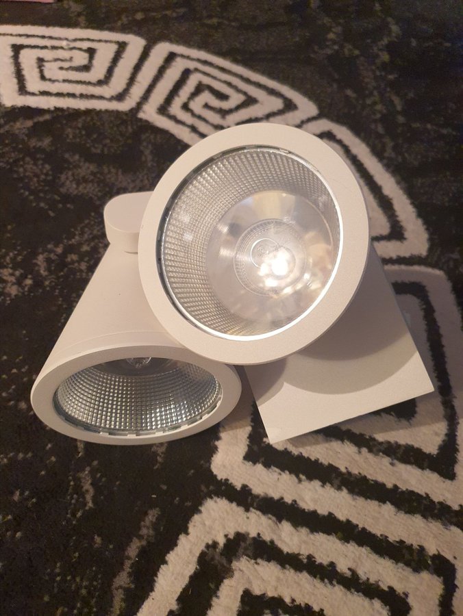 2 st. PHOTON70E LED-spotlights