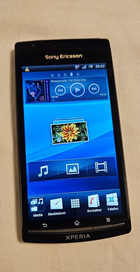 Sony Ericsson Xperia LT18i