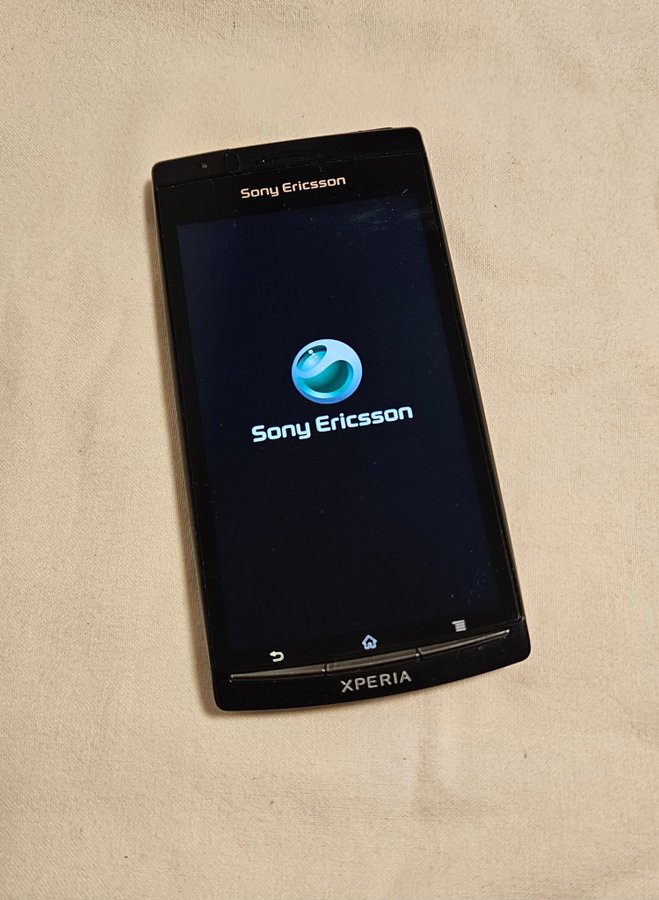 Sony Ericsson Xperia LT18i